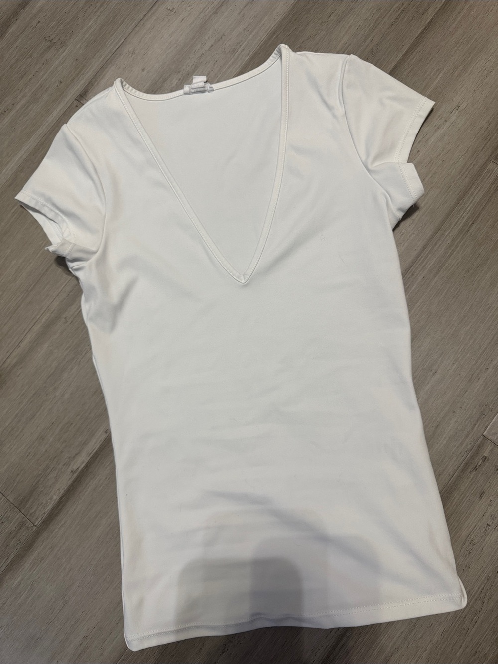 White V-Neck Women’s Top garage xs